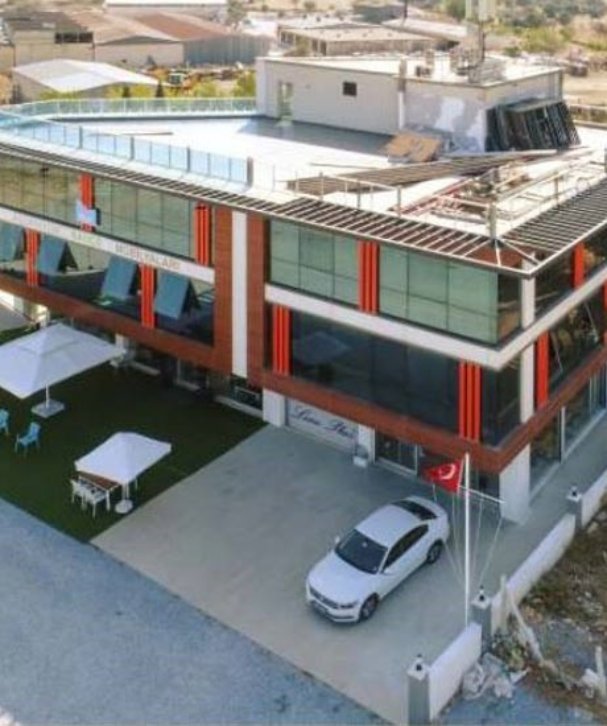 7b1eb7a5-21db-47c1-b1cc-cc4013d21bda